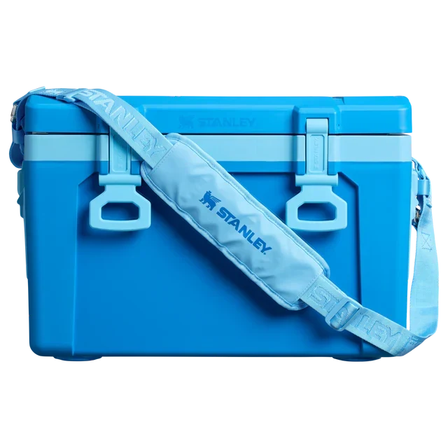 The Easy Carry Outdoor Cooler + Strap | 24 QT